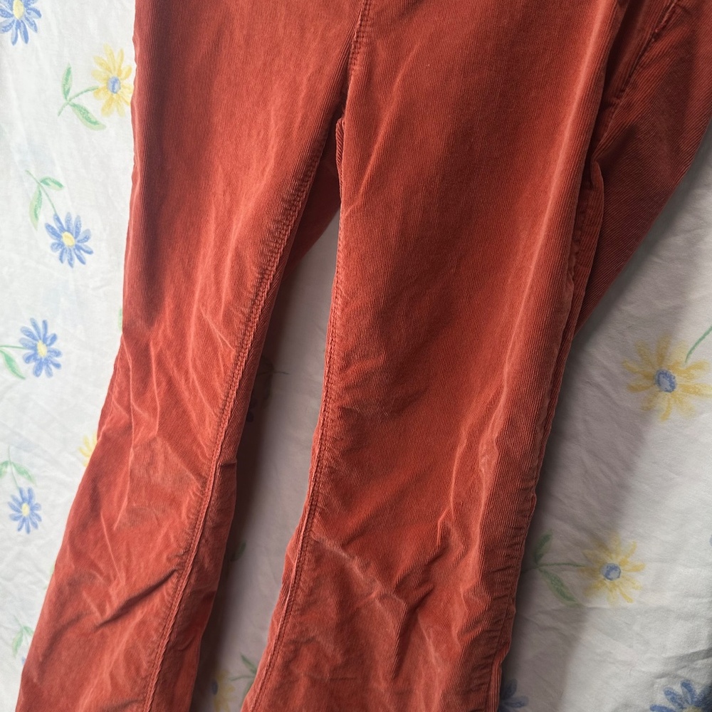 WE THE FREE Free People Women's wide leg pants burnt orange US 28 corduroy rodeo